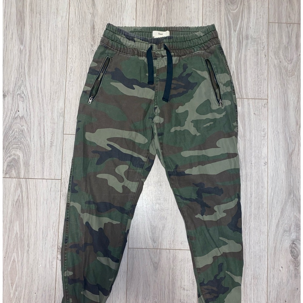 TNA Camouflage Alix Jogger / Pants